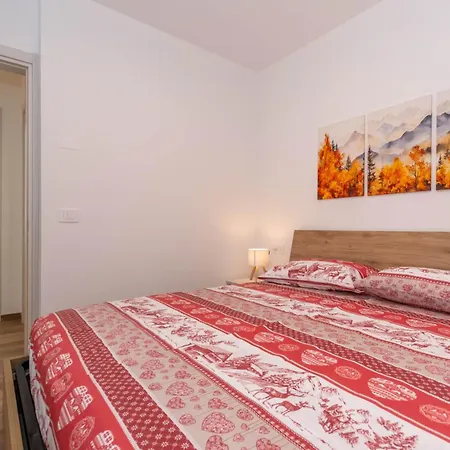 Alpine Haven Apartment *