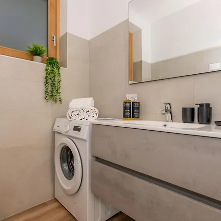 Alpine Haven Apartment *